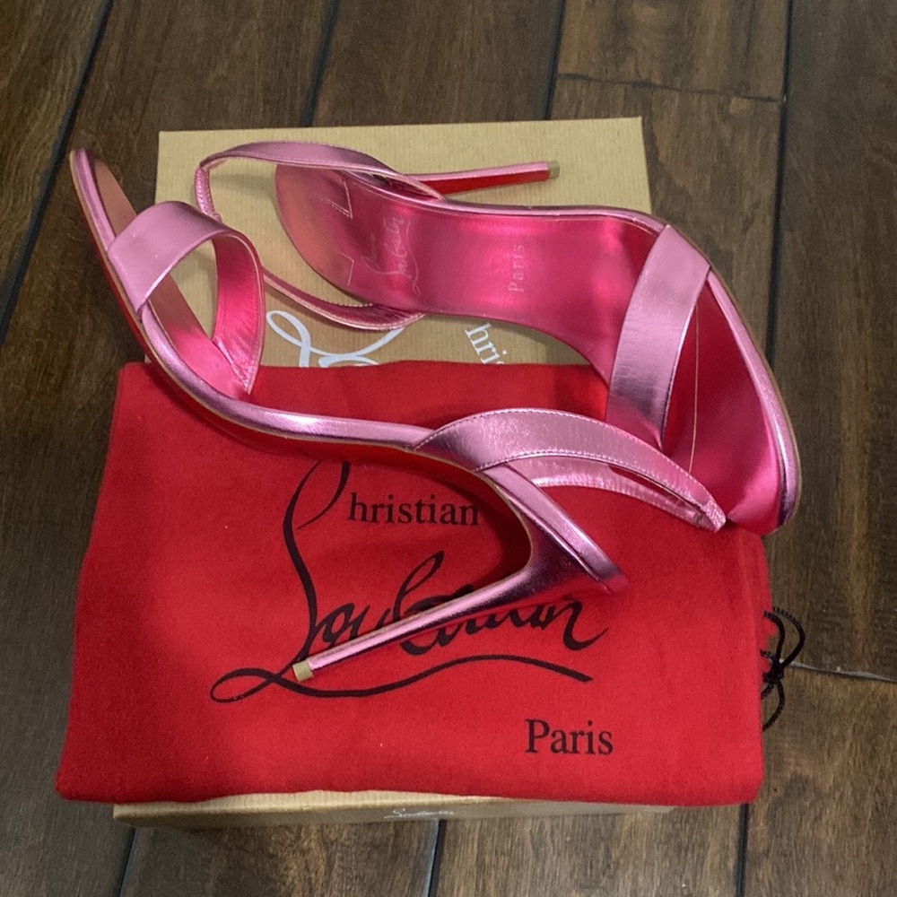 Christian louboutin heels marylin 100